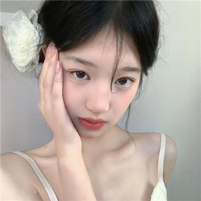 小直是小学五年级生